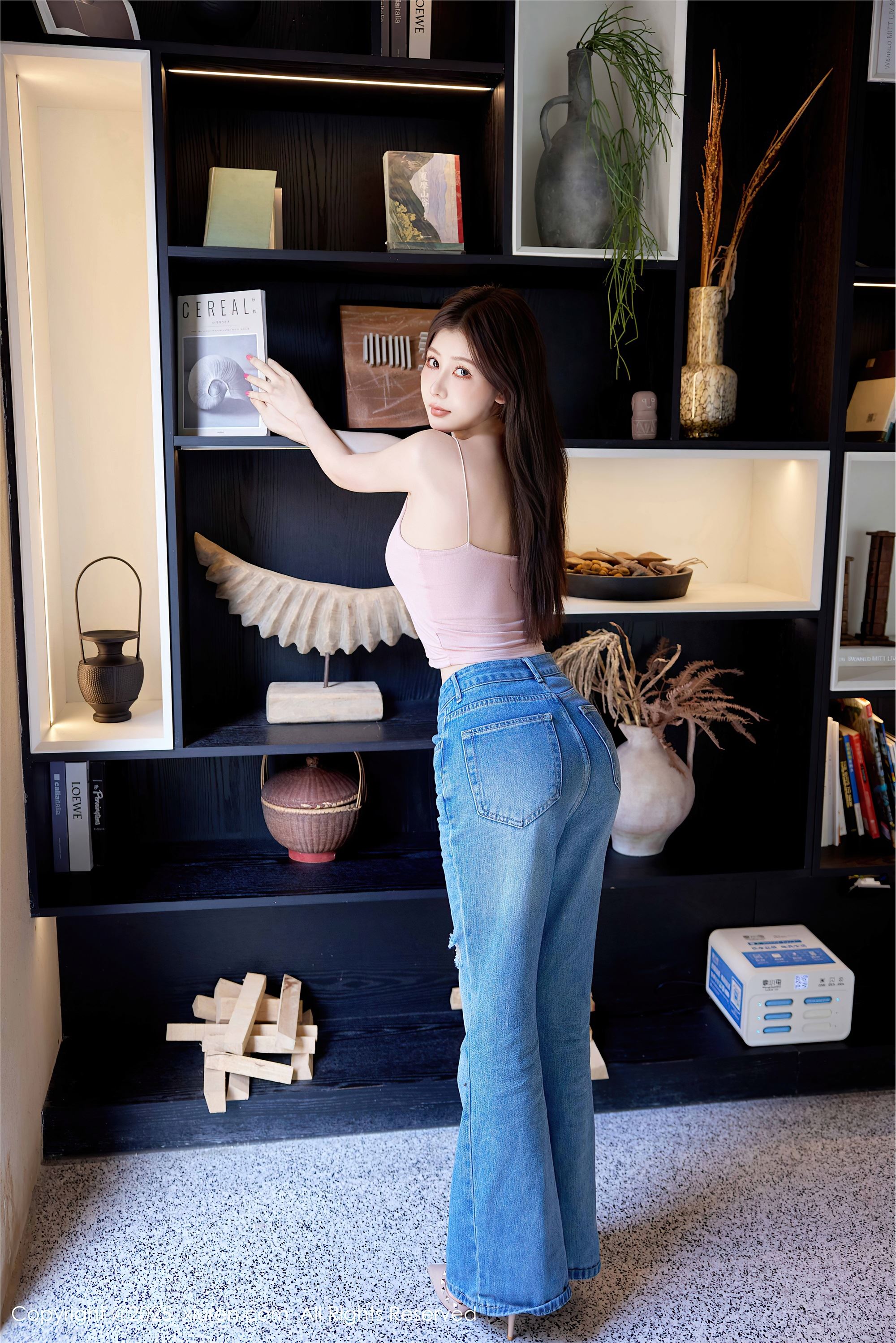 Xiuren秀人网 2025.11.13 NO.10983 尹甜甜sunny